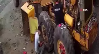 Hava bastığı greyderin lastiği bomba gibi patladı... İşçi feci şekilde can verdi