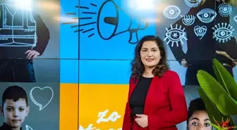 Hollanda'nın Türkiye kökenli ilk kadın Belediye Başkanı Huri Şahin görevine başladı