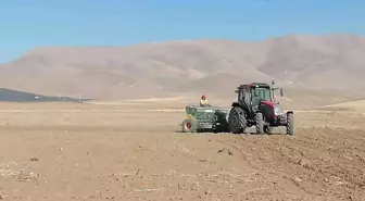 İpekyolu Belediyesinden çiftçilere destek