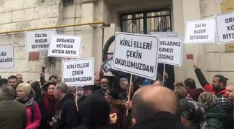 Müdürün 6 yaşındaki kız çocuğunun istismarıyla ilgili paylaşımı velileri ayaklandırdı! Okul önünde toplanıp istifaya çağırdılar