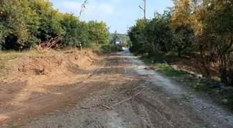 Samandağ Belediyesi'nin Yol Çalışmaları Sürüyor