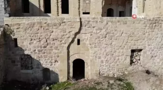 500 yılık konak beton binalar arasında kayboluyor