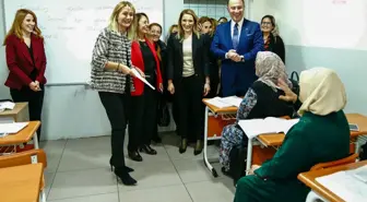 Beylikdüzü Belediye Başkanı Çalık: 'Yeni Bir Belediyecilik Modeli Ortaya Koyduk'