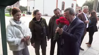 Konak Roman Çalıştayı Başladı. Abdül Batur: 'Roman Kardeşlerimizle Birlikte Yol Yürümeye Devam Edeceğiz'