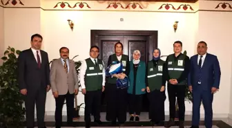 Vali Yiğitbaşı, 'Yeşilay toplumumuz için cansuyu oluyor'