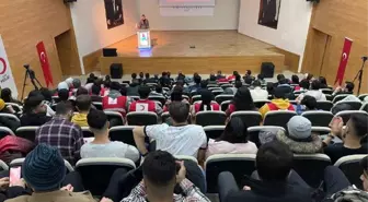'Afetler ve Kızılay Konferansı' yapıldı