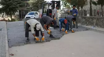 Gemlik Belediyesi'nden Cumhuriyet Mahallesi'nde Parke Taşı Çalışması