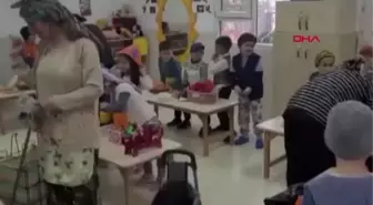 ÖĞRENCİLER, TEZGAHA GEÇİP SATIŞ YAPTI