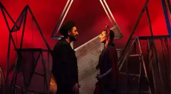 SDT 'Karacaoğlan' adlı oyunu sahneleyecek