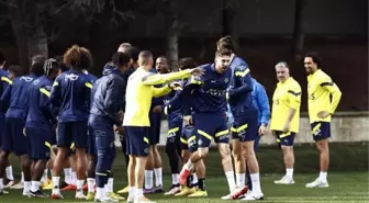 Fenerbahçe'de Luan Peres ve Nazım Sangare takımla çalıştı