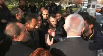 Kesk, 'Seçim Bütçesi Değil, Geçim Bütçesi İstiyoruz' Talebiyle Topladığı İmzaları TBMM'ye Verdi.