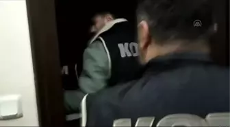 Mersin merkezli FETÖ operasyonunda 14 zanlı yakalandı