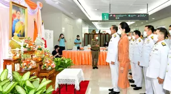 Tayland Kralı Vajiralongkorn ve eşi Covid-19'a yakalandı