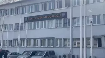 Bir evde bıçaklanan gencin ölümüyle ilgili 4 zanlı yakalandı