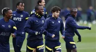 Fenerbahçe'de Alioski saha çalışmalarına başladı
