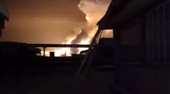 Rusya'da petrol ve doğal gaz tesisinde yangın: 1 yaralı