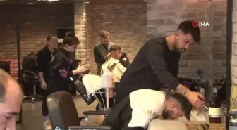 Saç tasarımcısı Yılmaz: 'Bere takıldığında kuru saçlar daha fazla yağlandığı için protein ve nem bakımı yapılması gerekiyor'