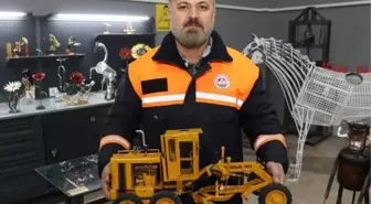 HURDADAN YAPTIĞI MİNYATÜR ESERLER, GERİ DÖNÜŞÜM PARKI'NDA SERGİLENİYOR