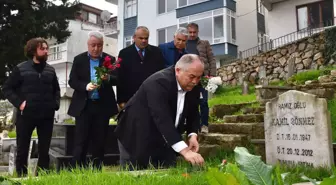 Sanatçı Kamil Sönmez Ordu'daki mezarı başında anıldı