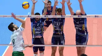 AXA Sigorta Kupa Voley: Arkas Spor: 3 Bursa Büyükşehir Belediyespor: 1