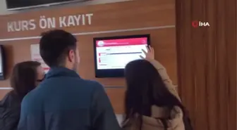 Kütahya'da Halk Eğitim Merkezi kurslarına rekor katılım