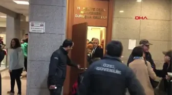 ŞARKICI GÜLŞEN'İN YARGILANDIĞI DAVADA DOSYA MÜTALAA İÇİN SAVCIYA GÖNDERİLDİ