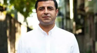Selahattin Demirtaş: Koltuk Hayallerinin Değil, Özgürlük İdeallerinin Peşinde Koşmak, Halka Karşı Onur Borcumuzdur
