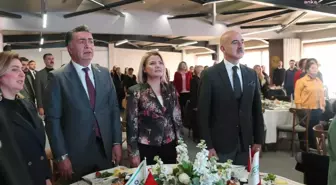 Hürriyet: 'Keşke Toplumsal Cinsiyet Eşitsizliğini Ortadan Kaldıran Bir Ülke Koşullarından Bahsedebilsek Ama Daha Çok Eksiğiz'