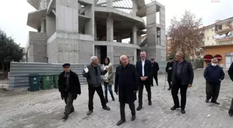 Yenimahalle Belediye Başkanı Yaşar, Cami ve Cemevi İnşaatlarını Denetledi