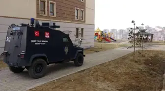 Yüksekova'da 6. kattan düşen şahıs hayatını kaybetti