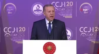 Cumhurbaşkanı Erdoğan: 'Bütün klasör belgeler ortada ama barındıkları ülkede FETÖ elebaşının kapısını çalan olmadı'