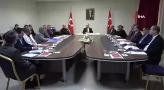 Vali Özkan: 'Zararlı maddeler insanlığı tehdit ediyor'