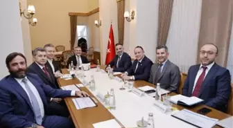 Bakan Nebati, İTHİB üyeleri ile görüştü