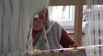 Amasyalı nineler 250 yıllık 'Yassıçal çuha dokuması'nı öğreniyor