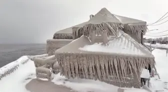 AA, ABD'de kar fırtınasının en çok etkilediği Buffalo'da felaketin boyutlarını görüntüledi