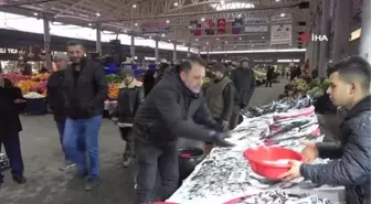 Hamsinin fiyatı Rize'de 10, Sivas'ta 70 lira