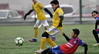 Kayseri U14 Play-Off: Erkiletspor: 0Talasgücü Belediyespor: 0