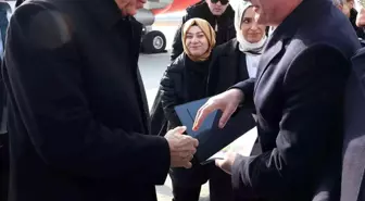Özakalın, 6. bölge talebini Cumhurbaşkanı Erdoğan'a iletti