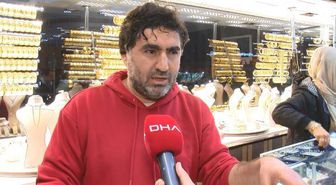  SAHTE BİLEZİKLE KUYUMCUYU DOLANDIRDILAR
