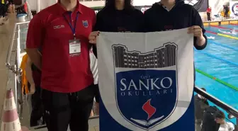 SANKO okulları öğrencilerinin yüzmede Türkiye başarısı