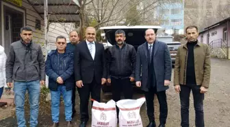 Üreticilere hibe destekli kuru fasulye tohumu dağıtıldı