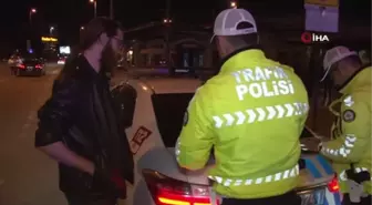 Kadıköy'de denetime takıldı, cezayı doğum günü olan arkadaşına hediye etti