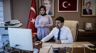 Sosyal Yardımlar Genel Müdürü Demircioğlu, AA'nın 'Yılın Fotoğrafları' oylamasına katıldı