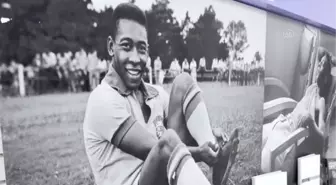 Brezilyalı efsane futbolcu Pele 82 yaşında hayatını kaybetti