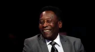 Dünya futbolunun acı günü: Pele hayatını kaybetti
