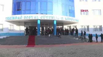 TRAKYA'DA SGK ÖNLERİNDE EYT YOĞUNLUĞU