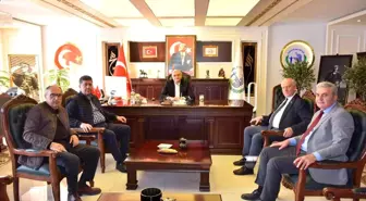 Test sürüşlerine başlayan tramvaylar hakkında bilgi aldı