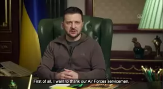 Zelenskiy: Düşman, Donetsk bölgesini ele geçirme çılgın fikrinden vazgeçmedi