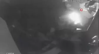 Alkollü sürücü dükkana daldı, 2 kişi ölümden döndü