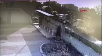 CAMİ ÇIKIŞI SİLAHLI SALDIRIDA HAYATINI KAYBETTİ - YENİDEN
